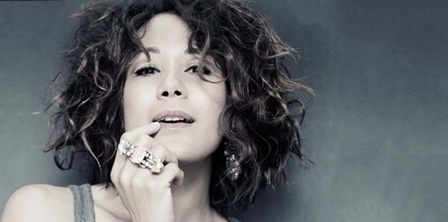 Vershuset præsenterer: Camille Jones  13. oktober kl. 21:30